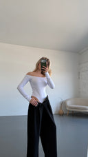 Molly Off-Shoulder Bodysuit