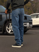 Zeo Distressed Straight Jeans
