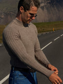 Sweter